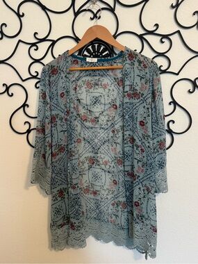 Floral Cardigan/Kimono with Lace Trim